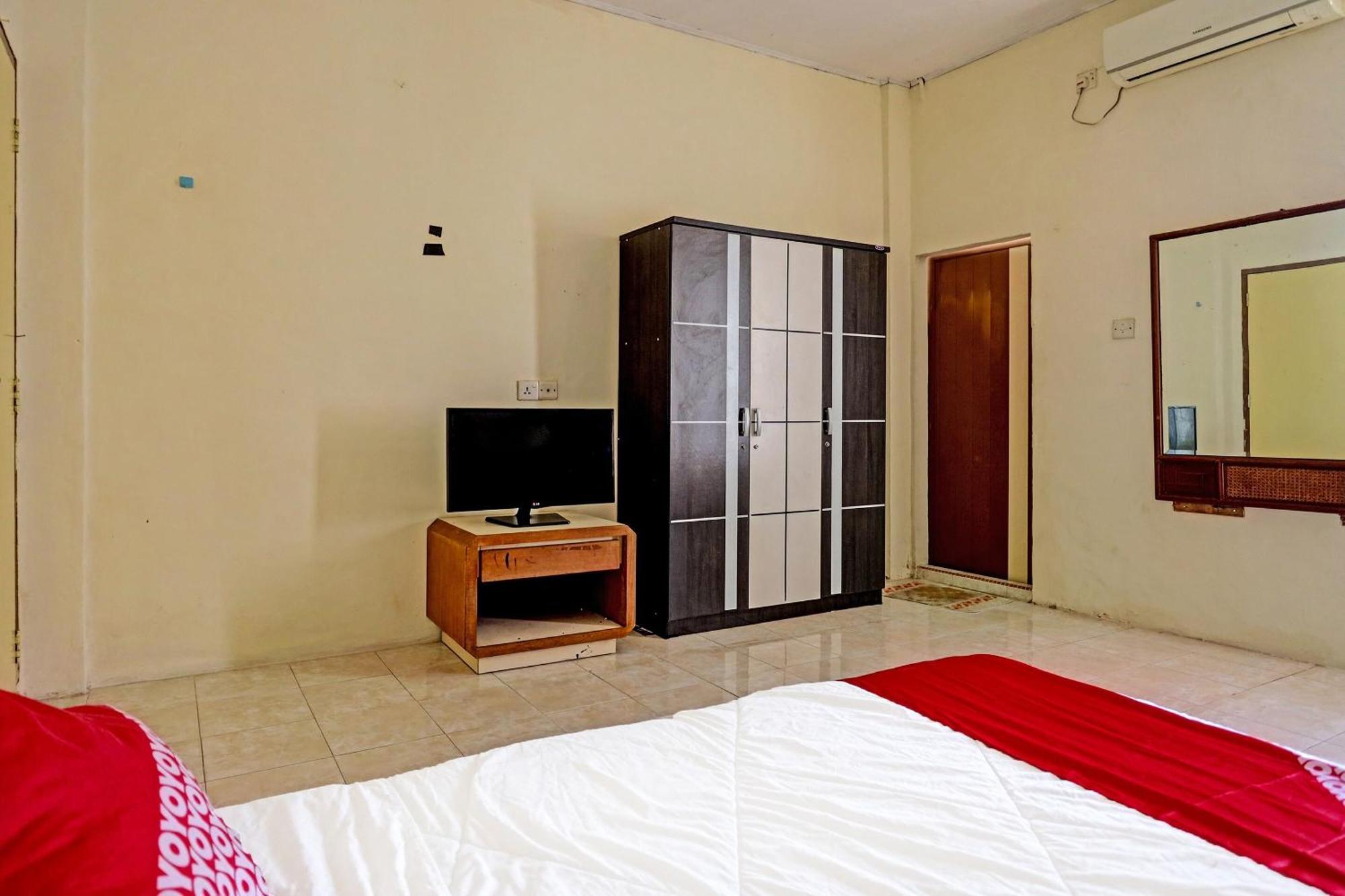 Oyo 91636 Kak Dadut Homestay Batam Экстерьер фото