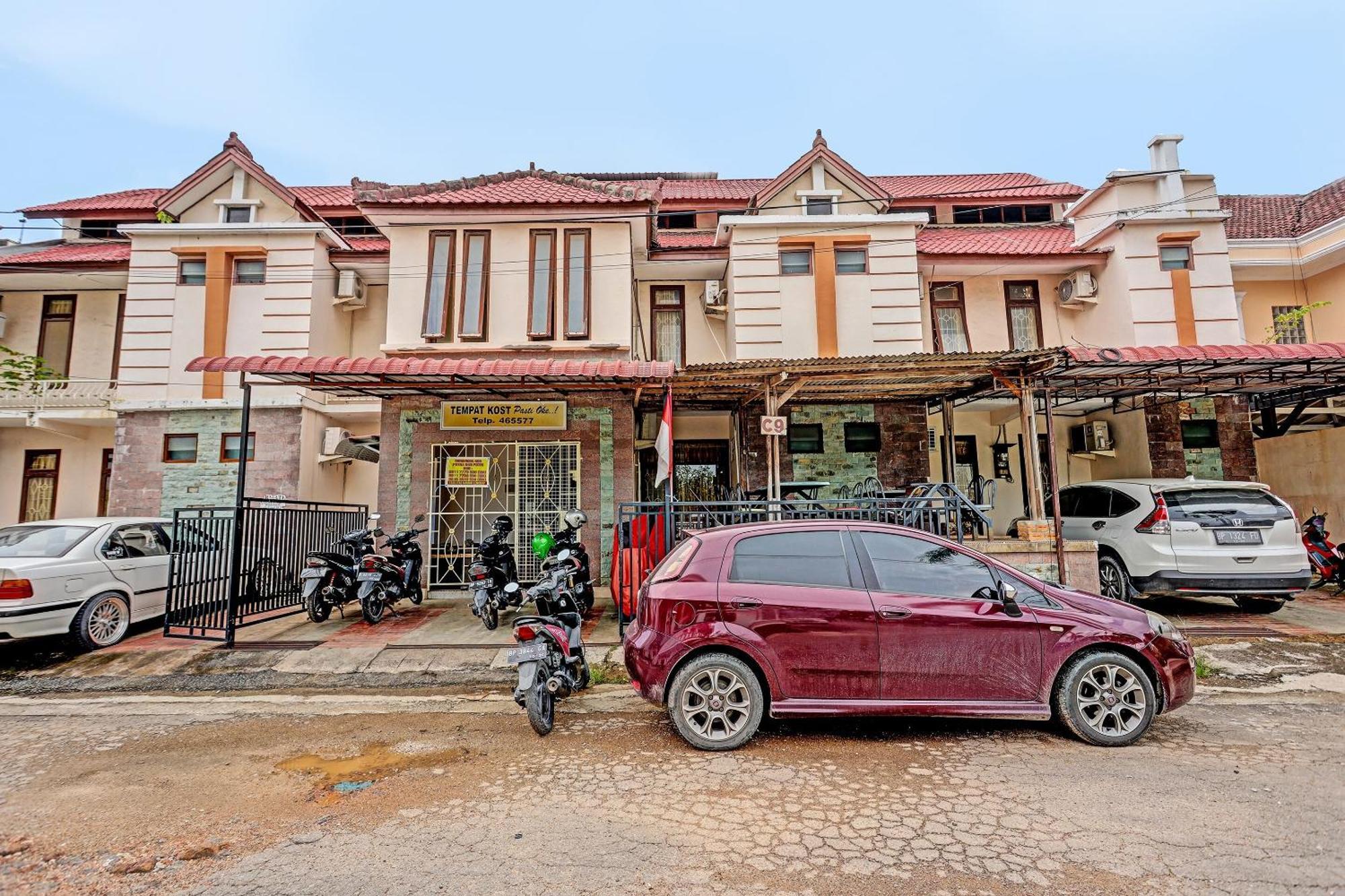 Oyo 91636 Kak Dadut Homestay Batam Экстерьер фото