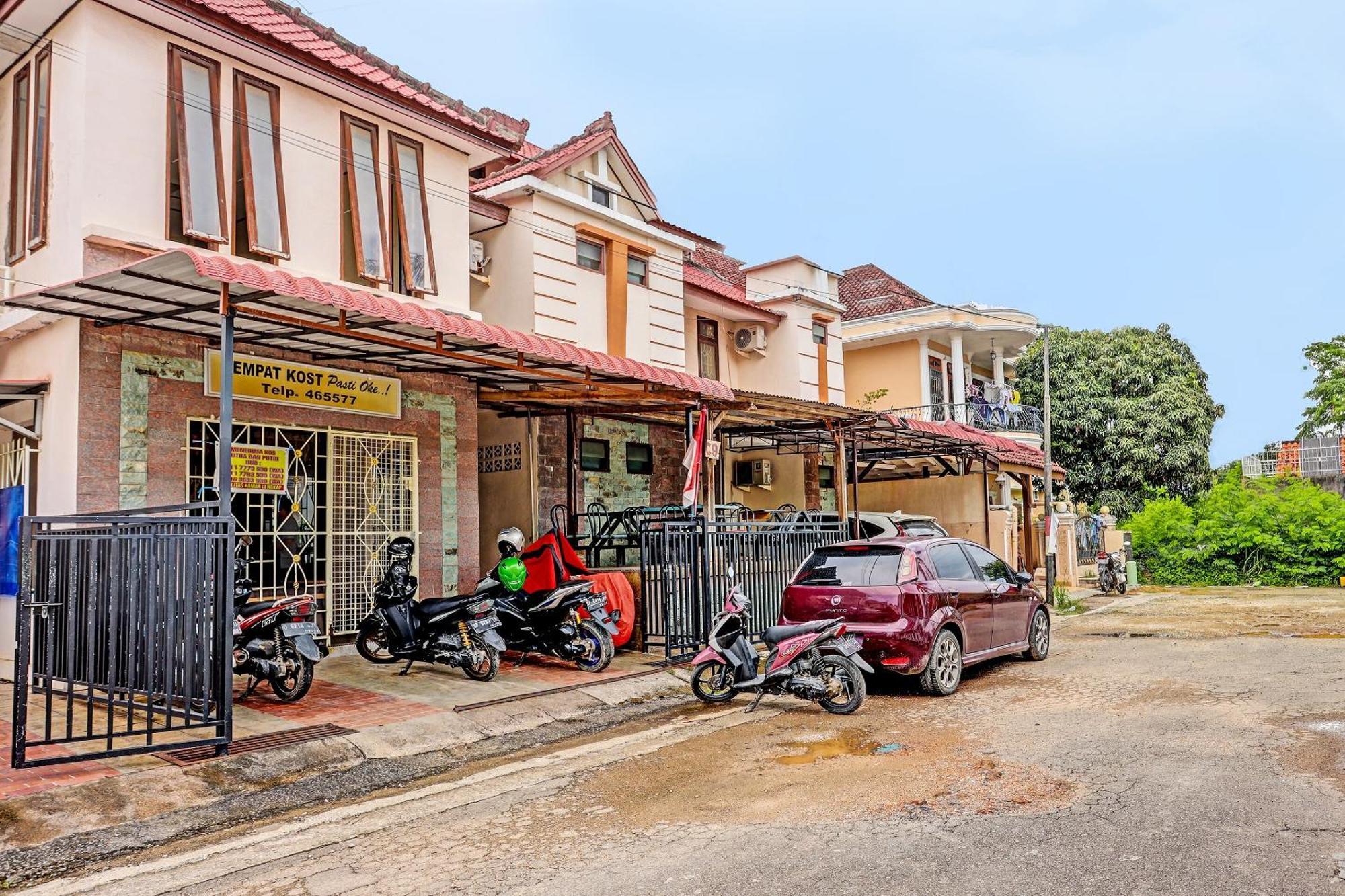 Oyo 91636 Kak Dadut Homestay Batam Экстерьер фото